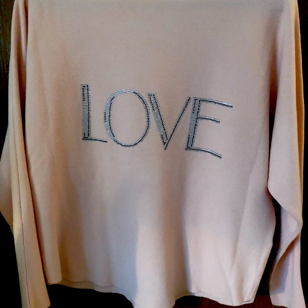 NWOT Dolman sleeve LOVE sweater